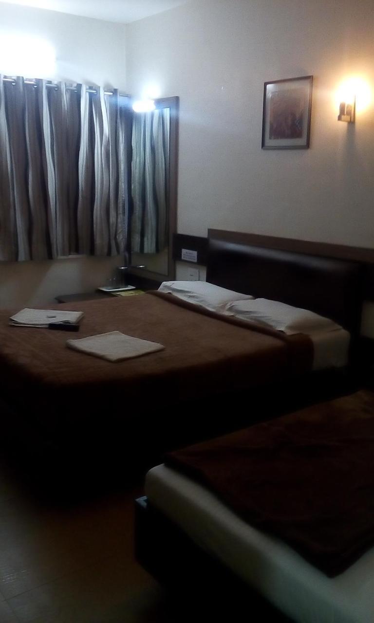 Hotel Rama Executive Mahābaleshwar Esterno foto