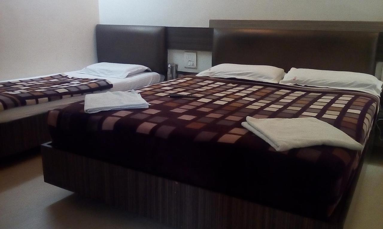 Hotel Rama Executive Mahābaleshwar Esterno foto