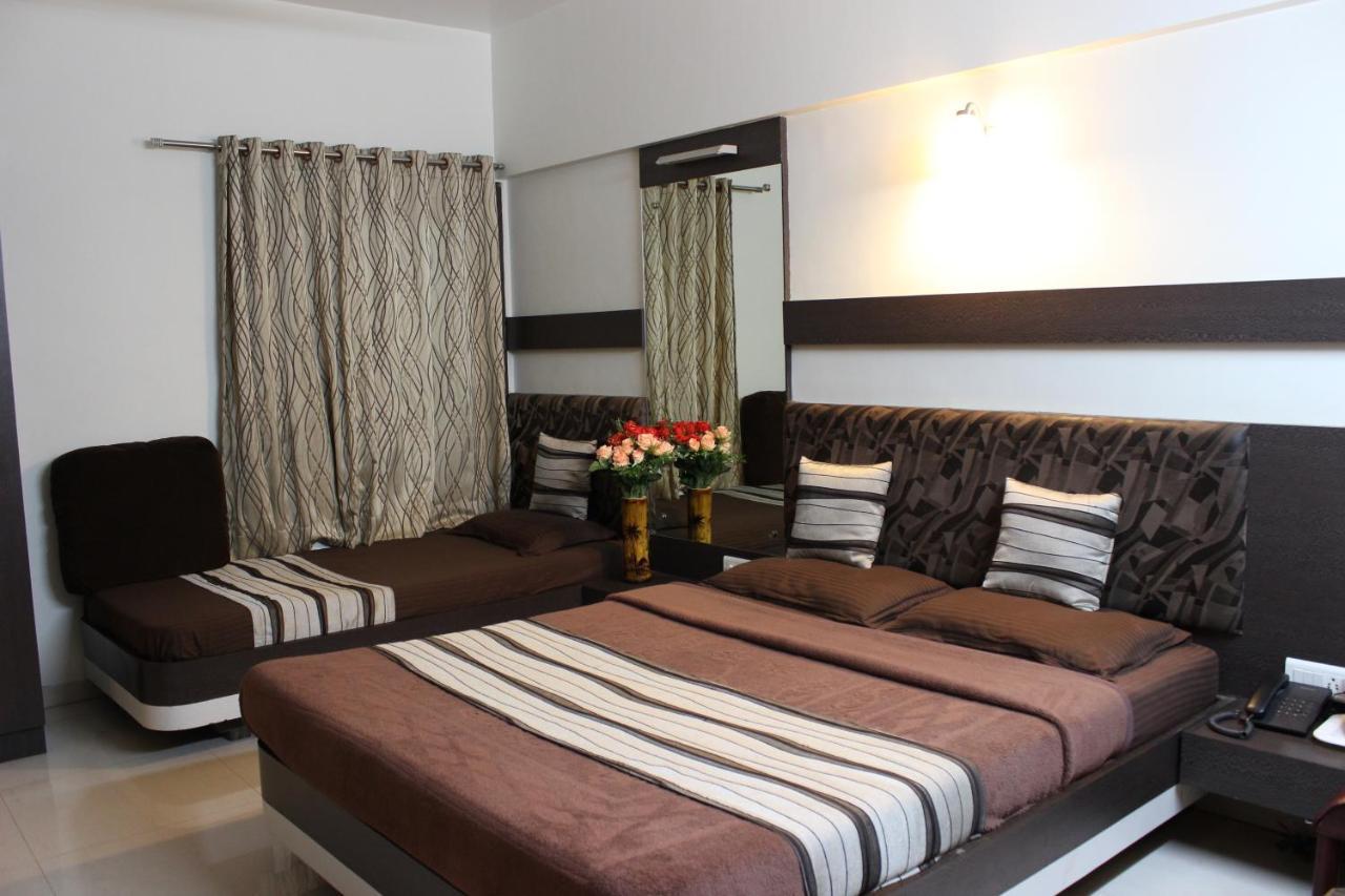 Hotel Rama Executive Mahābaleshwar Esterno foto